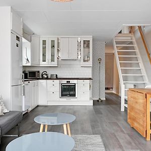 Entire Modern Home In Stockholm Kista - Suitable For Four Persons Exterior photo