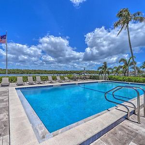 Picturesque Couples Getaway With Pool Access! Apartment Naples Exterior photo