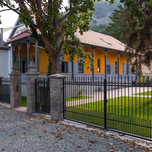 Anna Vendeghaz Hotel Visegrad Exterior photo