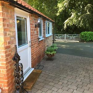 Crossways Self-Catering Cottage - Self Contained East Ravendale Exterior photo