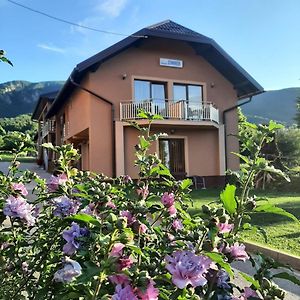 Rooms Marijanovic Plitvice Vrelo Korenicko Exterior photo