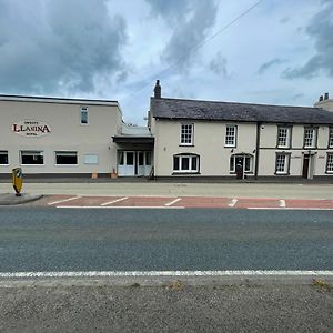 Llanina Arms Hotel Llanarth  Exterior photo