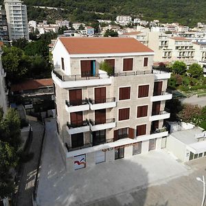 Mar Azul Apartments Petrovac Exterior photo