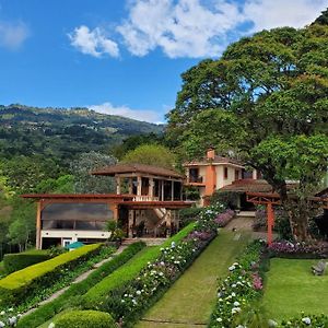 Finca Paraiso Mountain Retreat Near San Jose Airport Hotel Birri Exterior photo