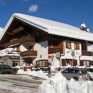 Santa San Hotel Champoluc Exterior photo