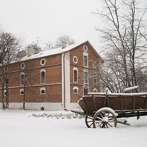 Ostoya Inn & Granary Jasionka Exterior photo