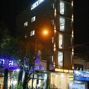 Khach San Sky Hotel Bao Loc Exterior photo