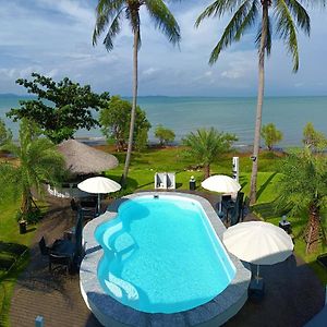 Beachfront Pool Villa And Apartment Koh Chang Exterior photo