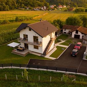 Sobe Mili Ozren Guest House Doboj Exterior photo