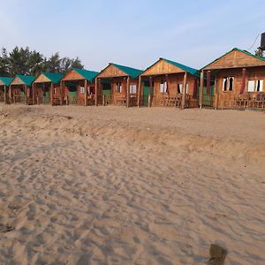 Saxony Beach Huts Agonda Exterior photo