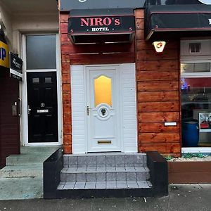 Niro'S Hotel Blackpool Exterior photo