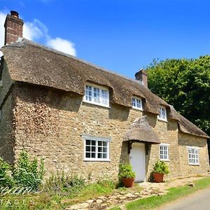 Little Berwick Cottage Burton Bradstock Exterior photo