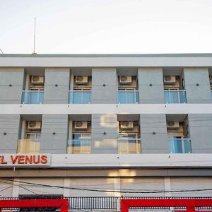 Hotel Venus Veraval Exterior photo
