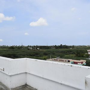 Haleemas Residency Hotel Karaikal Exterior photo