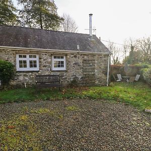 Knap Cottage Walton East Exterior photo