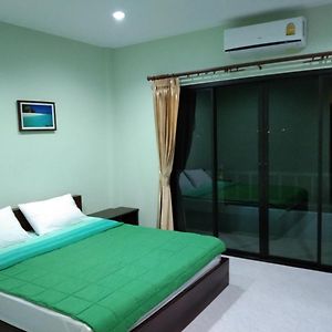 Am House Apartment Klong Muang Beach Exterior photo