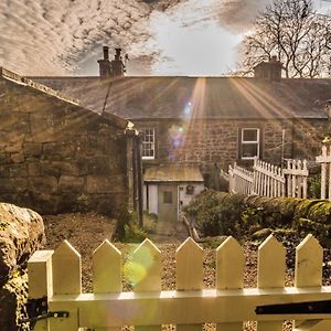 Finest Retreats - Tring-On-Tor Villa Matlock  Exterior photo