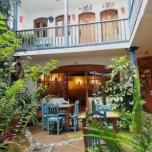 Dona Esther Otavalo Hotel Exterior photo