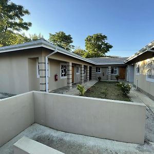 Hinterland Lodge Ulundi Exterior photo