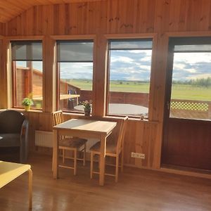 Bright And Peaceful Cabin With Views & Hot Tub Villa Selfoss Exterior photo