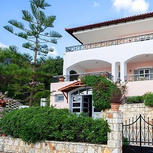 Kefalonia Original Villas - Villa Alexander Beachfront Fiskardo Exterior photo