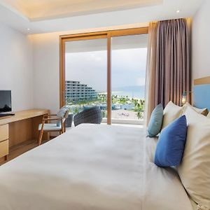 Flc Luxury Hotel Quy Nhon Exterior photo