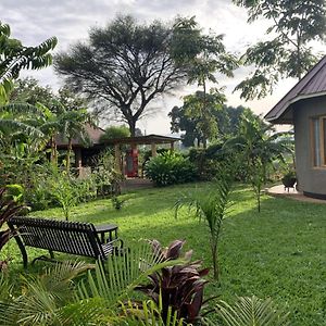 Tulivu Kilimanjaro Retreat Hotel Msaranga Exterior photo