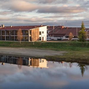 Kultahippu Hotel & Apartments Ivalo Exterior photo