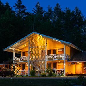 Snowdon Chalet Motel Londonderry Exterior photo