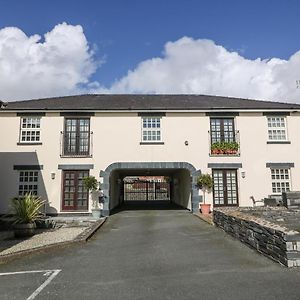 9 The Oakleys Apartment Porthmadog Exterior photo