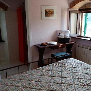 Pian D'Isola Bed & Breakfast Costacciaro Exterior photo