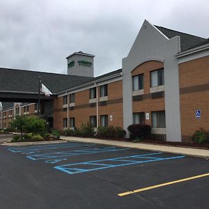 Wingate By Wyndham Brighton Hotel Exterior photo