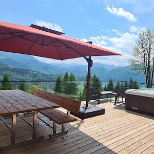 Ruhige Bergvilla In Alleinlage Am Mondsee Mit Seeblick Bergblick Und Whirlpool Innerschwand Exterior photo