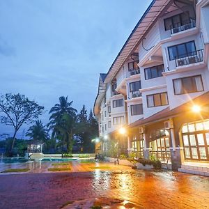 Erya By Suria Cherating Hotel Exterior photo