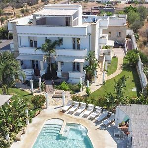 Blue And Blue Bed & Breakfast Torre San Giovanni Ugento Exterior photo