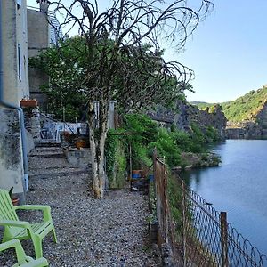 Les Reflets Du Tarn Villa Ambialet Exterior photo