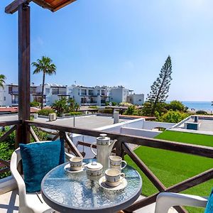 1- Bedroom Apartment Near Meneou Beach Larnaca Exterior photo