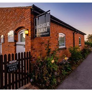 Higher Farm Bed & Breakfast Malpas  Exterior photo