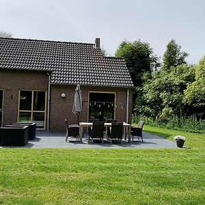 Recreatiewoning Maas En Waal 72 Villa Ewijk Exterior photo