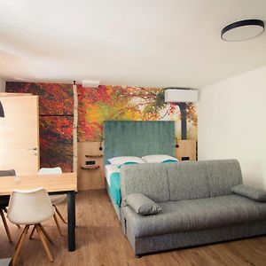 Apartments With Saunas - Gobi Podcetrtek Exterior photo