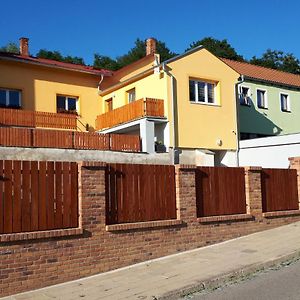 Domek U Dyje Villa Znojmo Exterior photo