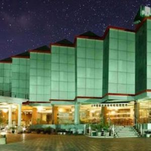 Hotel Padmini Palace Rani Pokhri Exterior photo