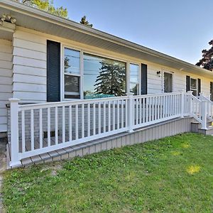 Lake Huron House With Grill And Beach Access! Villa East Tawas Exterior photo