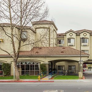 Quality Inn San Jose Exterior photo