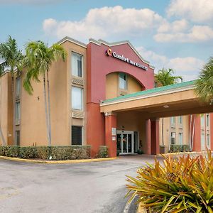 Comfort Inn & Suites Fort Lauderdale West Turnpike Exterior photo