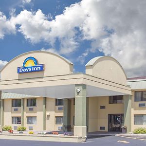 Days Inn By Wyndham Portage Exterior photo