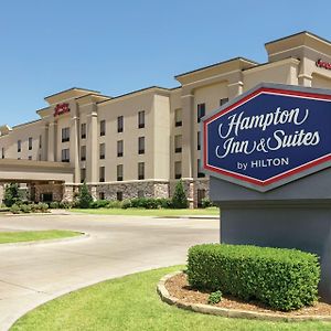 Hampton Inn & Suites Enid Exterior photo