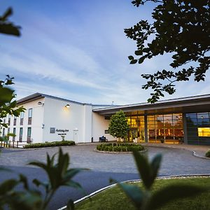 Holiday Inn Winchester, An Ihg Hotel Exterior photo