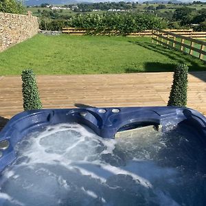 Luxury Cottage, Views Of The Lakes With Hot Tub Cockermouth Exterior photo