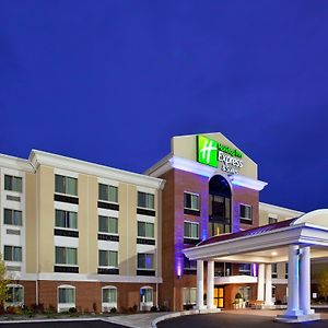 Holiday Inn Express & Suites Niagara Falls, An Ihg Hotel Exterior photo